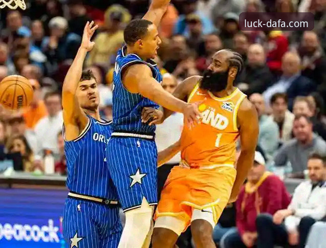 大发彩票入口链接 米切尔42分率队险胜魔术,大发彩票平台赛事直播体验全面评测